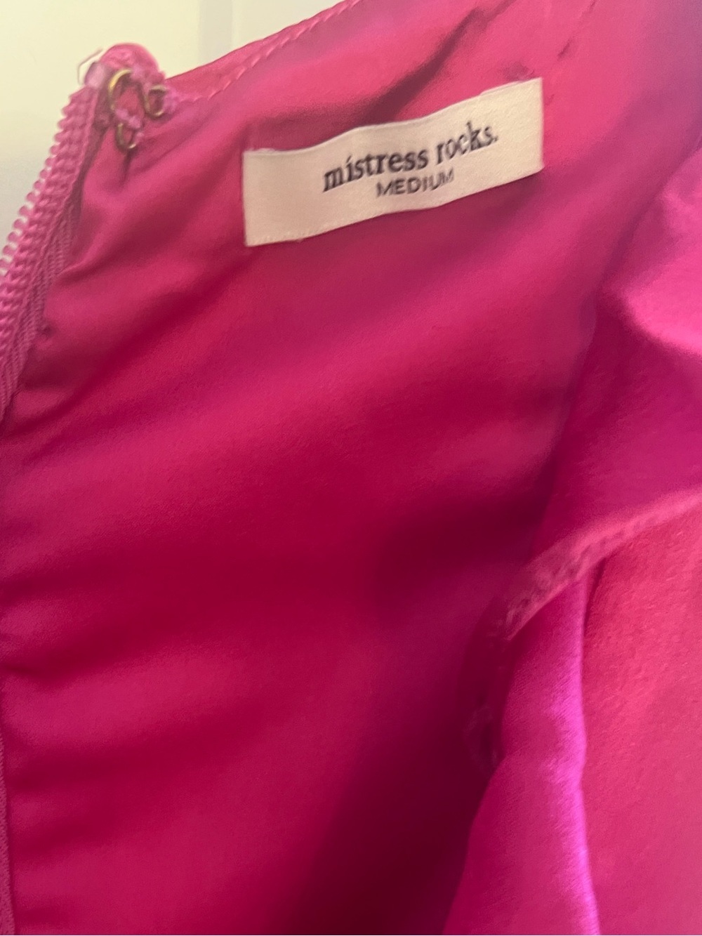 Fushia mini dress size m - Picture 4 of 4
